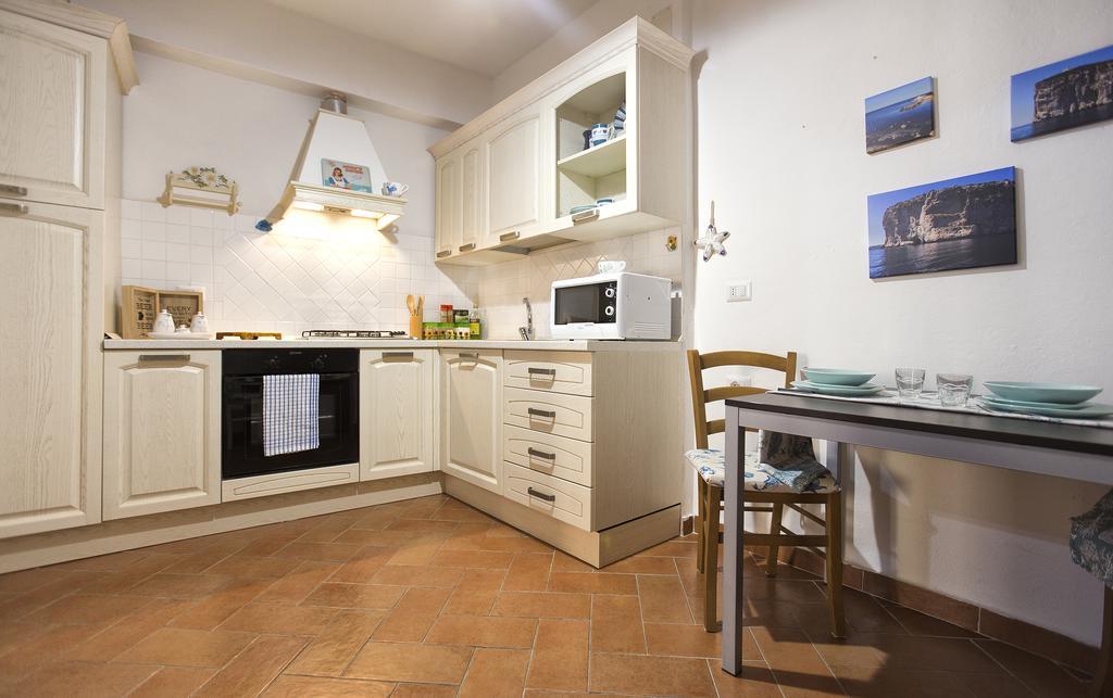 Dery Alghero Holiday Gilbert Apartment Екстериор снимка